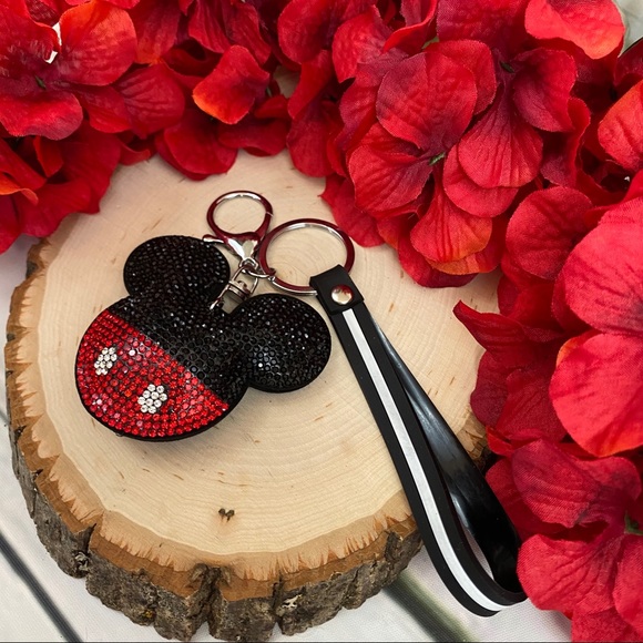 Crystal Mickey Mouse Wristlet Keychain Charm - Picture 3 of 7